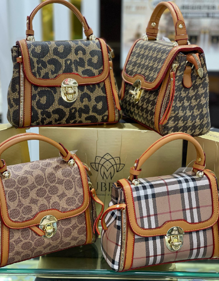 Buy Wholesale Handbags Liquidation Pallets